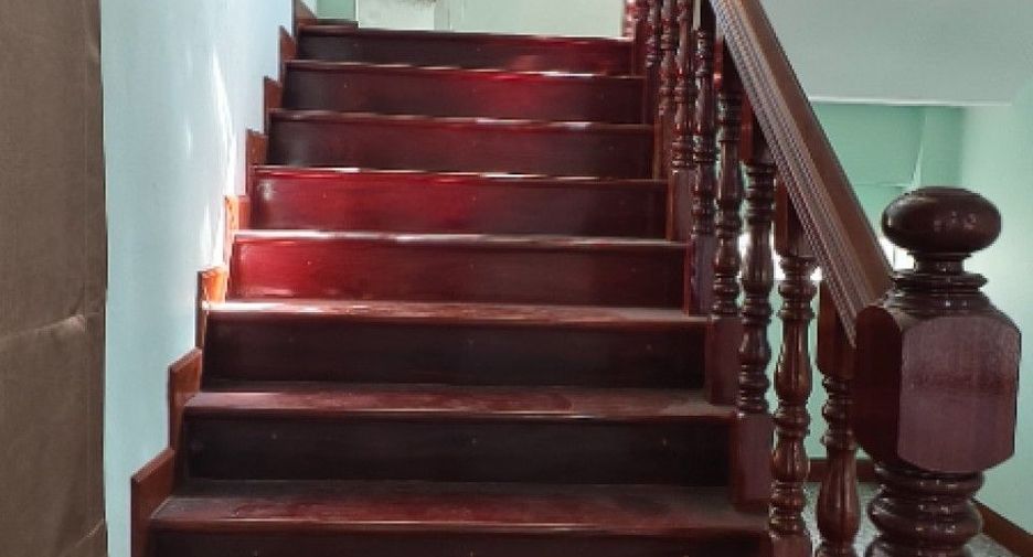 出租 和 出售 4 卧室 独立屋 在 Don Mueang, 曼谷