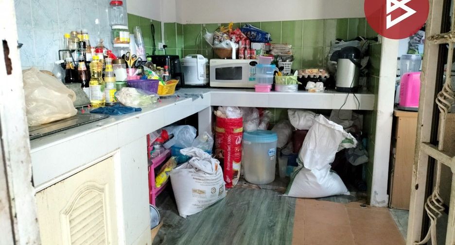 出售 3 卧室 独立屋 在 Mueang Pathum Thani, Pathum Thani