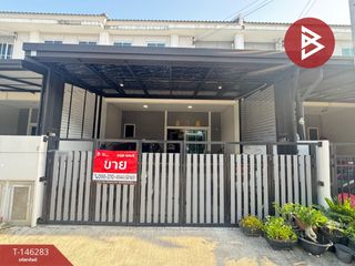 For sale 4 bedrooms townhouse in Bang Phli, Samut Prakan
