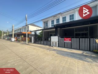 For sale 4 bedrooms townhouse in Bang Phli, Samut Prakan