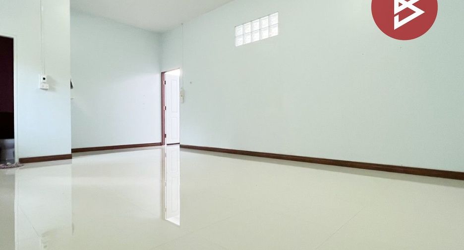 Продажа 3 спальни дом в Mueang Sisaket, Sisaket