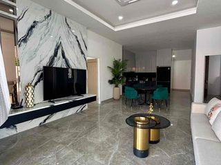 Villa en alquiler de 4 habitaciones en Bang Lamung, Chonburi