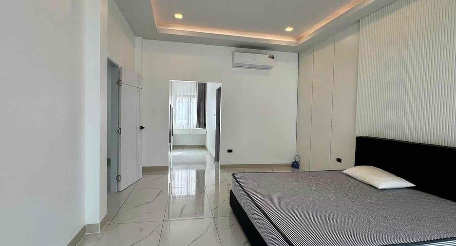 Villa zur Miete mit 5 Zimmer in Bang Lamung, Chonburi