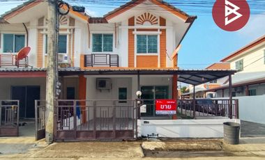 Продажа 3 спальни таунхаус в Sam Phran, Накхонпатхом