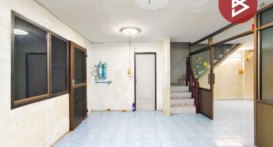 For sale 2 bedrooms townhouse in Ban Pong, Ratchaburi