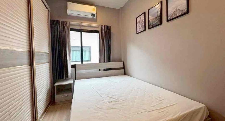For sale 3 bedrooms townhouse in Bang Lamung, Chonburi