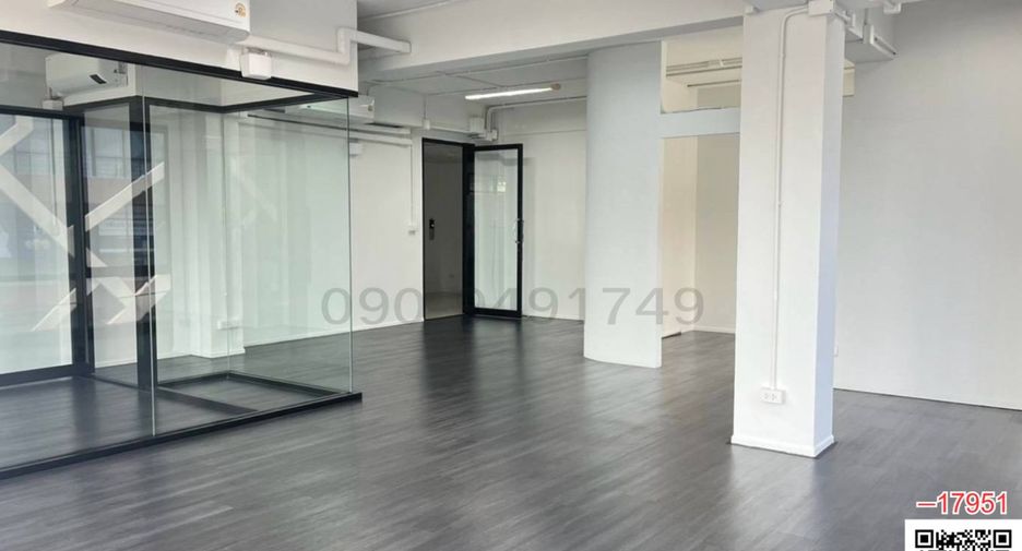 Oficina en alquiler en Bang Na, Bangkok