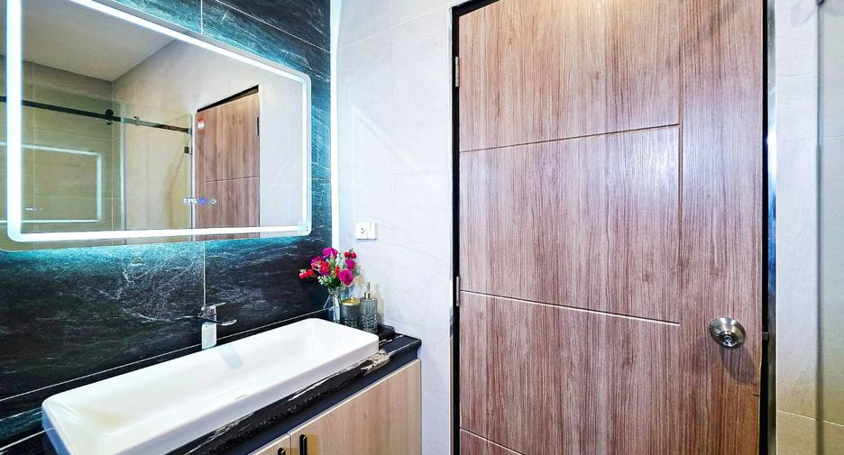 À vendre 4 chambres villa à Bang Lamung, Chonburi