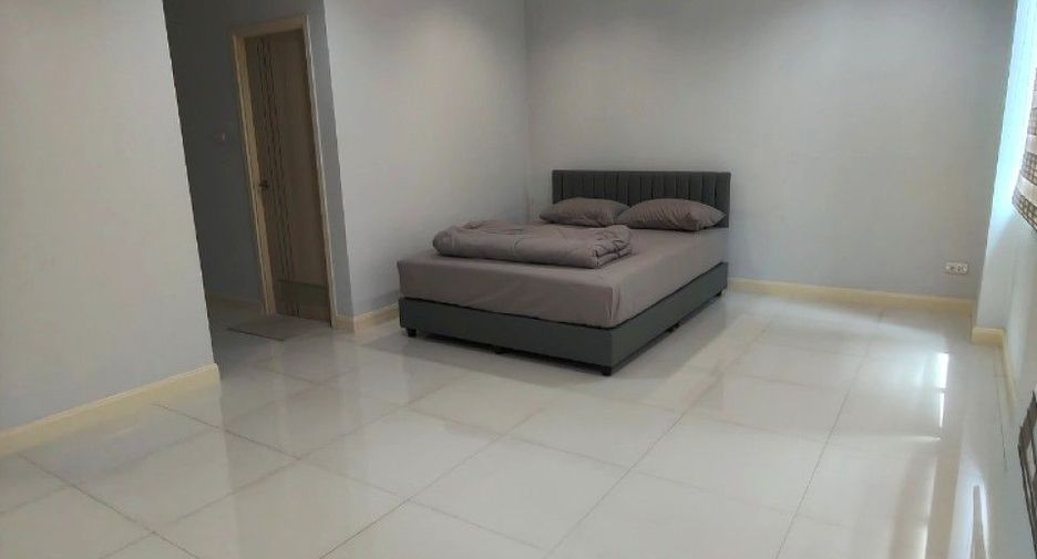 出租 和 出售 3 卧室 独立屋 在 Don Mueang, 曼谷