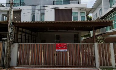 出租 和 出售 3 卧室 独立屋 在 Don Mueang, 曼谷