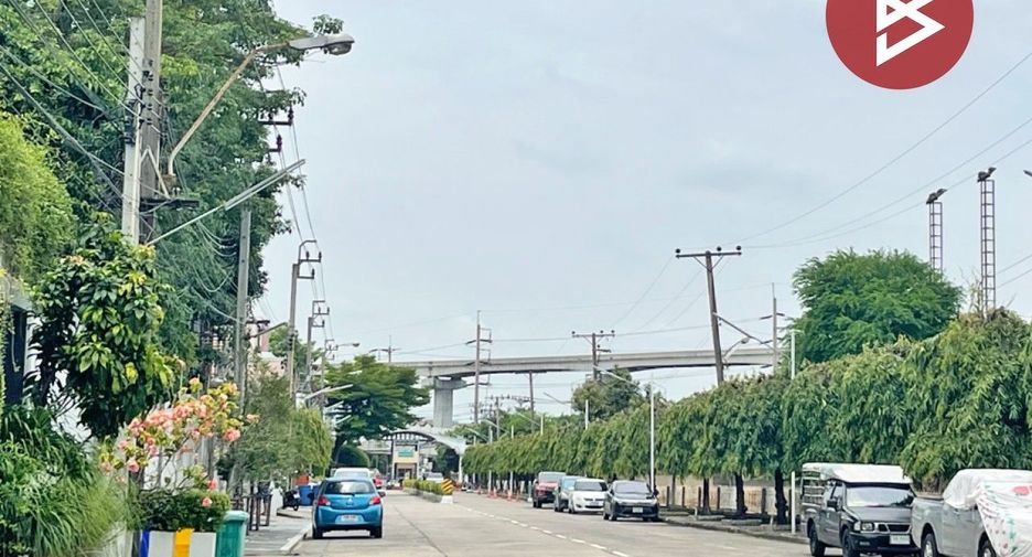 出售 土地 在 Khan Na Yao, 曼谷