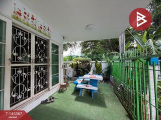 For sale 3 bedrooms townhouse in Mueang Samut Prakan, Samut Prakan