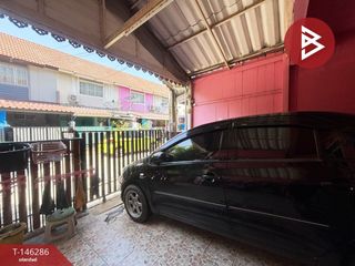 Casa adosada en venta de 3 habitaciones en Mueang Samut Prakan, Samut Prakan