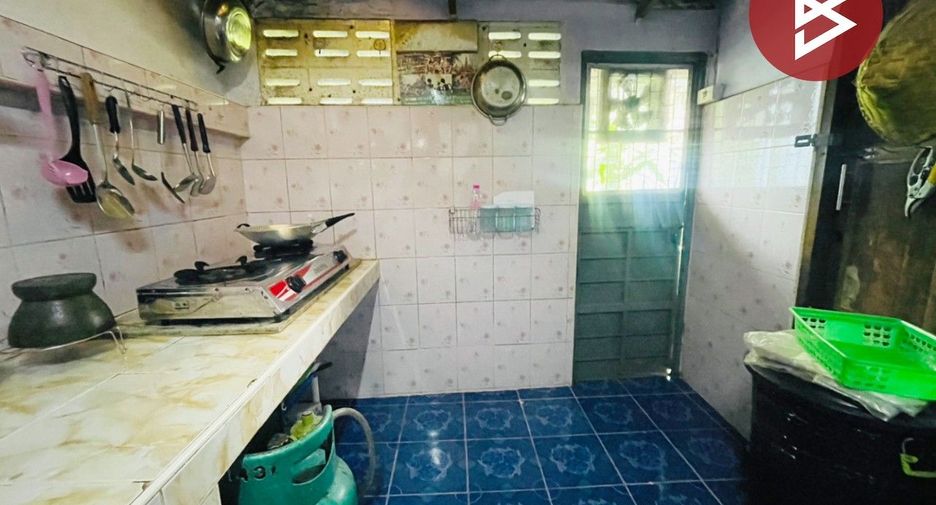 Продажа 3 спальни таунхаус в Sam Phran, Накхонпатхом