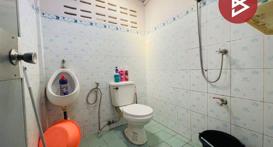Продажа 3 спальни таунхаус в Sam Phran, Накхонпатхом