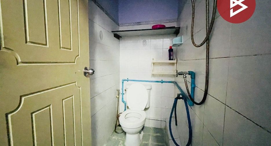 Продажа 3 спальни таунхаус в Sam Phran, Накхонпатхом