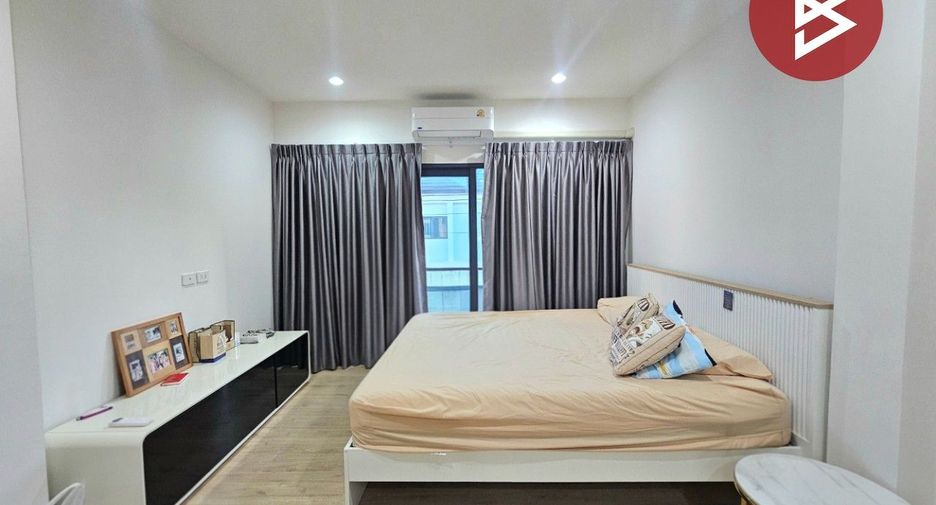 For sale 3 bedrooms house in Mueang Chon Buri, Chonburi