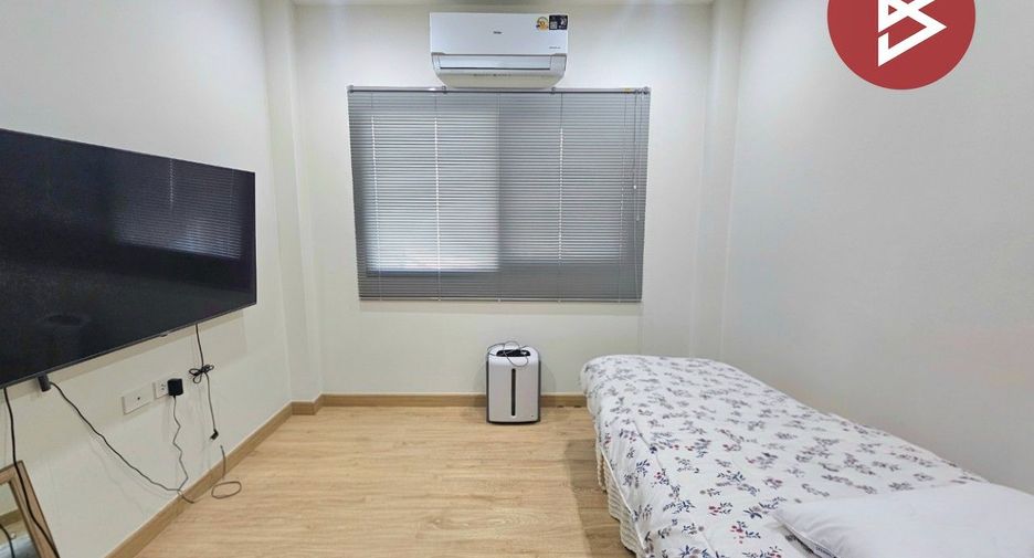 For sale 3 bedrooms house in Mueang Chon Buri, Chonburi