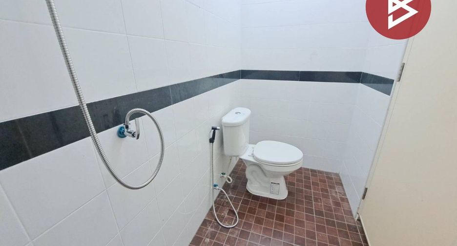 Продажа 3 спальни торговое помещение в Mueang Nakhon Sawan, Накхонсаван