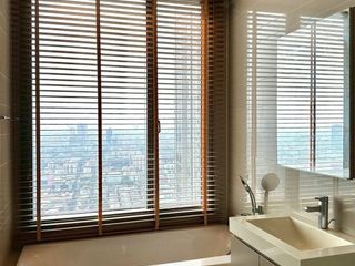 À vendre 2 chambres condo à Pathum Wan, Bangkok