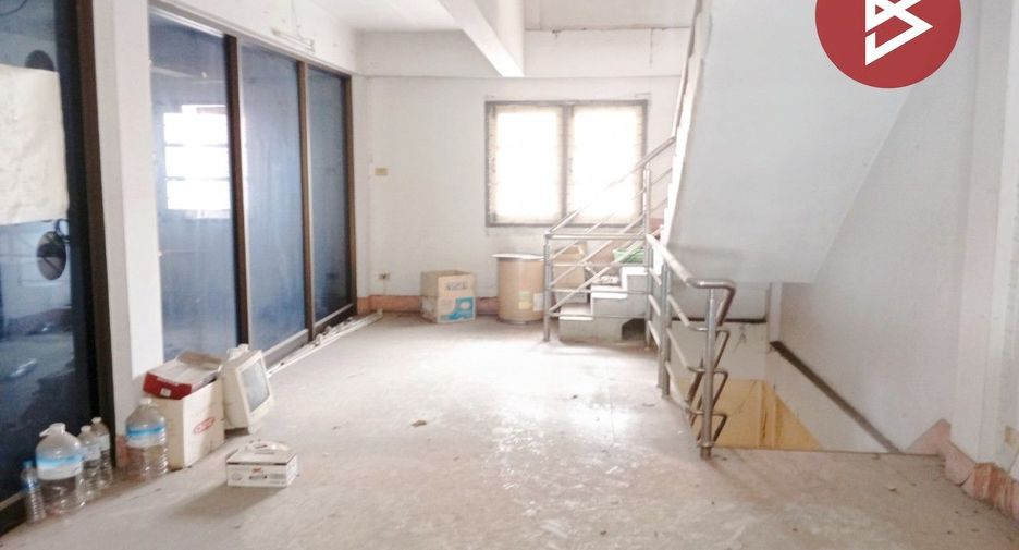 Продажа 3 спальни торговое помещение в Mueang Nakhon Ratchasima, Накхон Ратчасима