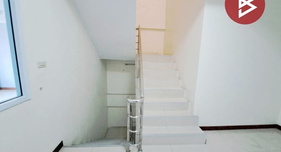 Продажа 6 спальни торговое помещение в Mueang Nakhon Sawan, Накхонсаван