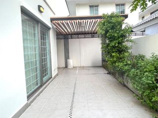 For sale 3 bedrooms retail Space in Mueang Chon Buri, Chonburi