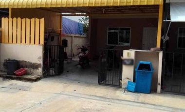 出售 3 卧室 联排别墅 在 Phra Samut Chedi, Samut Prakan