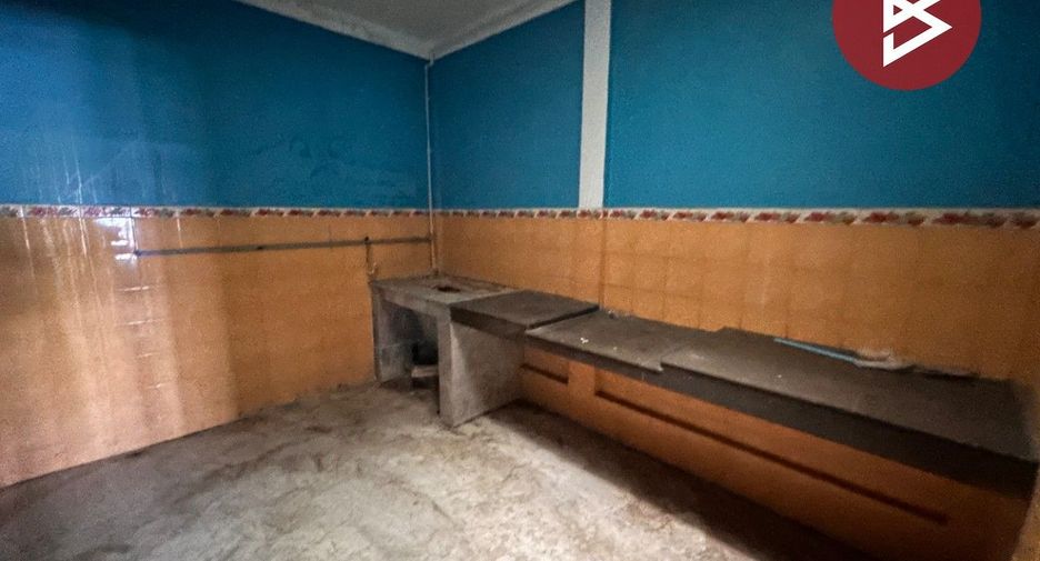Продажа 2 спальни таунхаус в Si Racha, Чонбури
