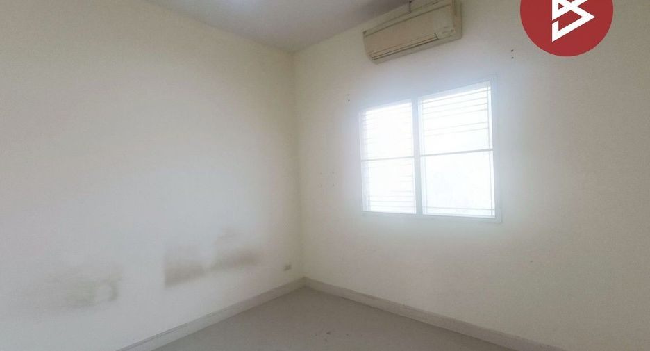 À vendre 4 chambres maison de ville à Phra Samut Chedi, Samut Prakan