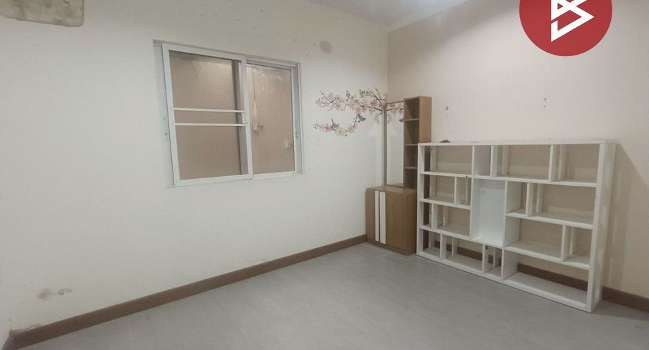 À vendre 4 chambres maison de ville à Phra Samut Chedi, Samut Prakan