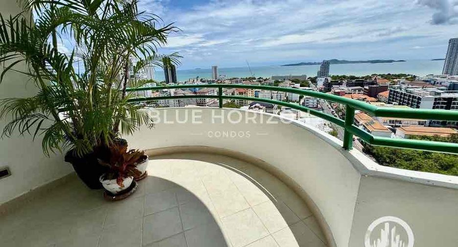 For sale 2 bedrooms condo in Pratumnak, Pattaya