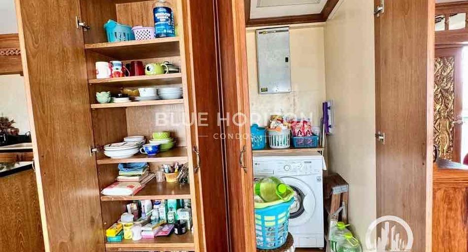 For sale 2 bedrooms condo in Pratumnak, Pattaya
