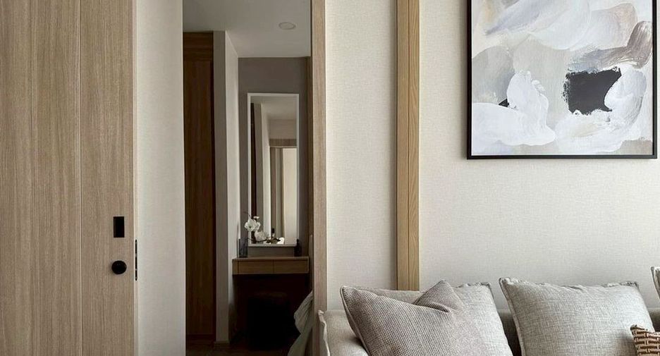 For rent 1 bed condo in Pathum Wan, Bangkok