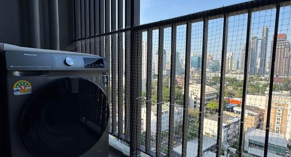 Condo en alquiler y en venta de 1 habitaciones en Watthana, Bangkok
