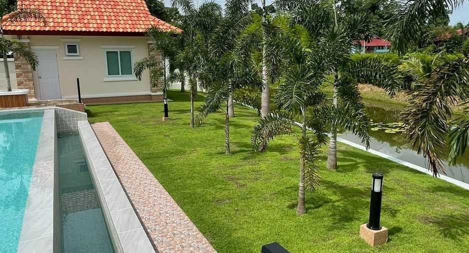 For rent 5 bedrooms villa in Doi Saket, Chiang Mai