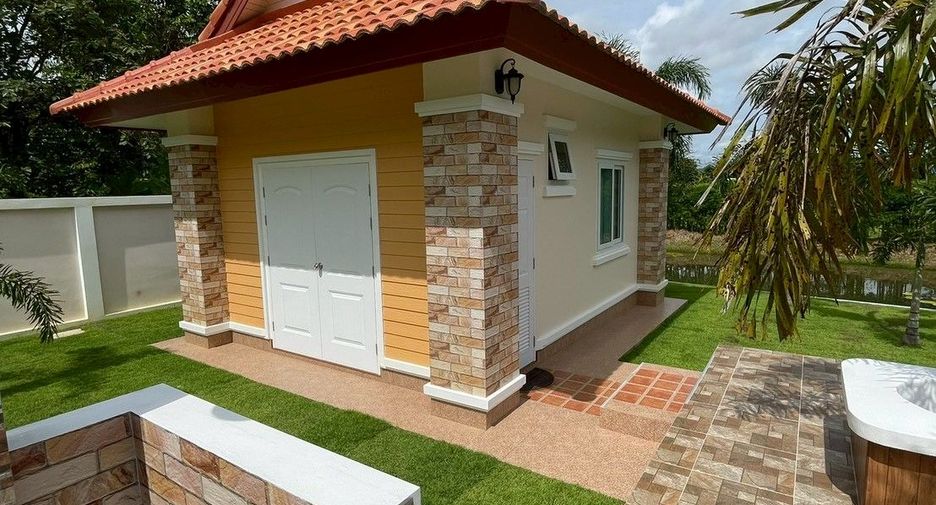 For rent 5 bedrooms villa in Doi Saket, Chiang Mai
