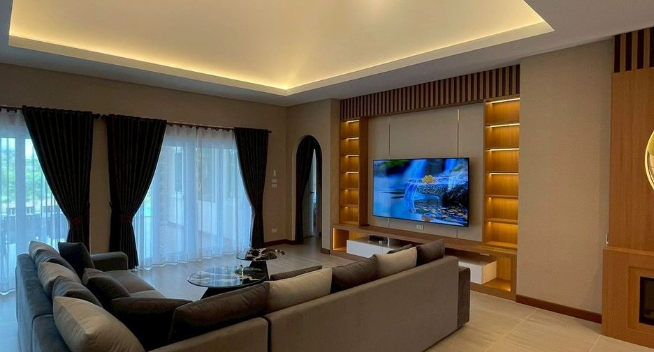For rent 5 bedrooms villa in Doi Saket, Chiang Mai