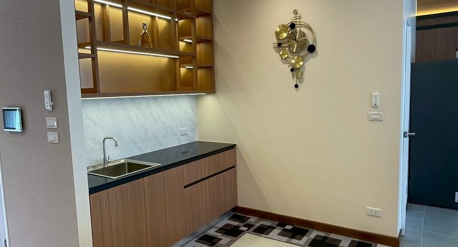 For rent 5 bedrooms villa in Doi Saket, Chiang Mai
