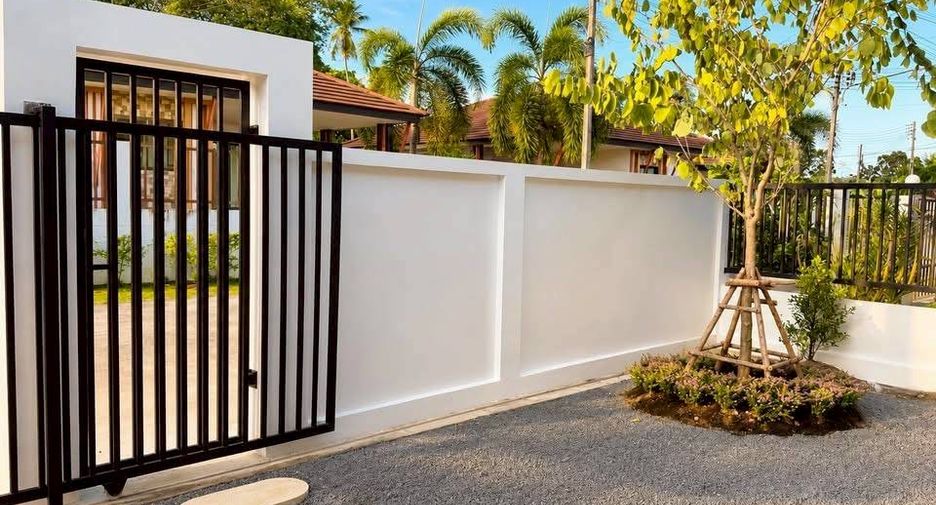 For sale 3 bedrooms house in Thalang, Phuket