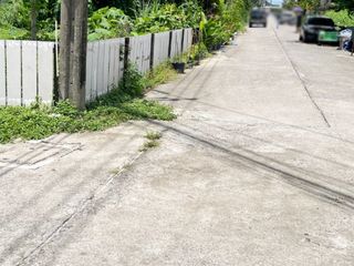 For sale land in Khan Na Yao, Bangkok