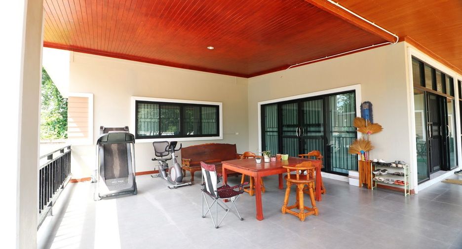 For sale 3 bedrooms house in Nong Han, Udon Thani