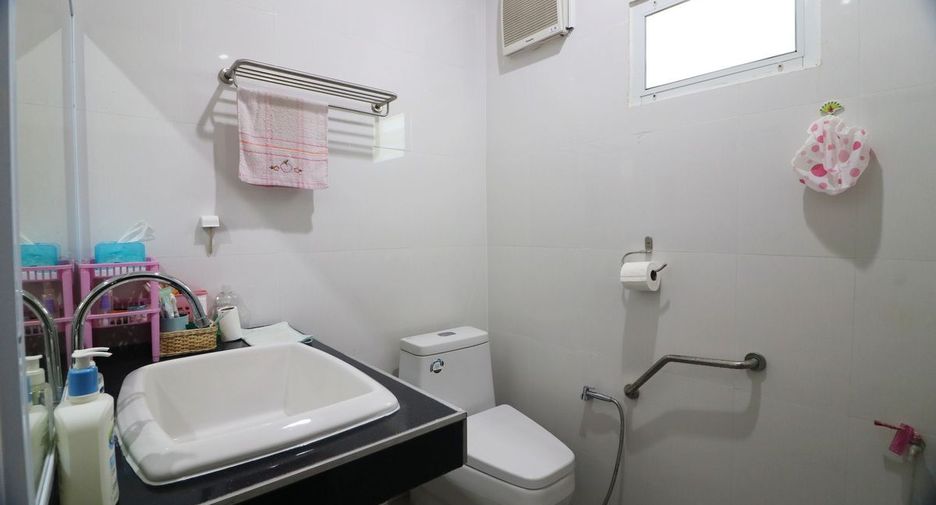 For sale 3 bedrooms house in Nong Han, Udon Thani