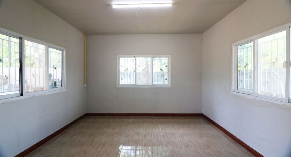 For sale 3 bedrooms house in Nong Han, Udon Thani