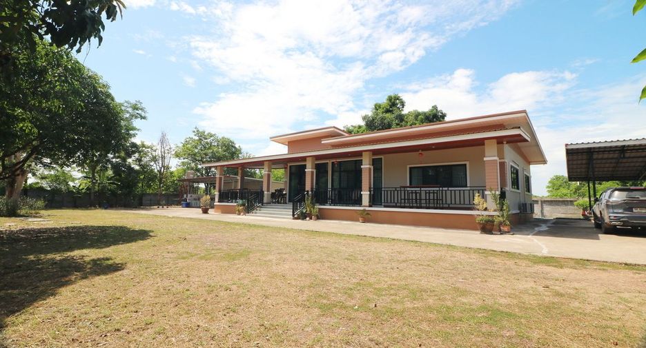 For sale 3 bedrooms house in Nong Han, Udon Thani