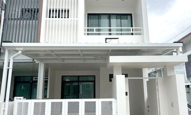 À louer 2 chambres maison à San Sai, Chiang Mai