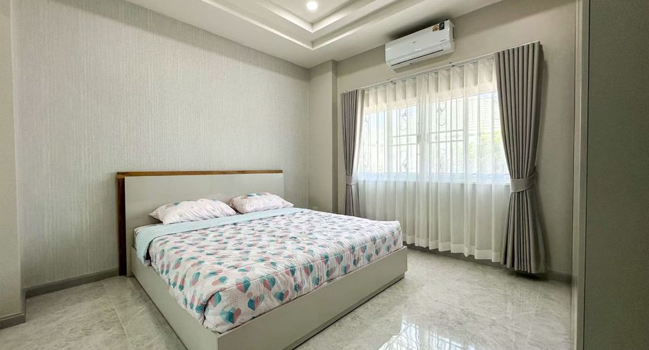 À louer 3 chambres maison à East Pattaya, Pattaya