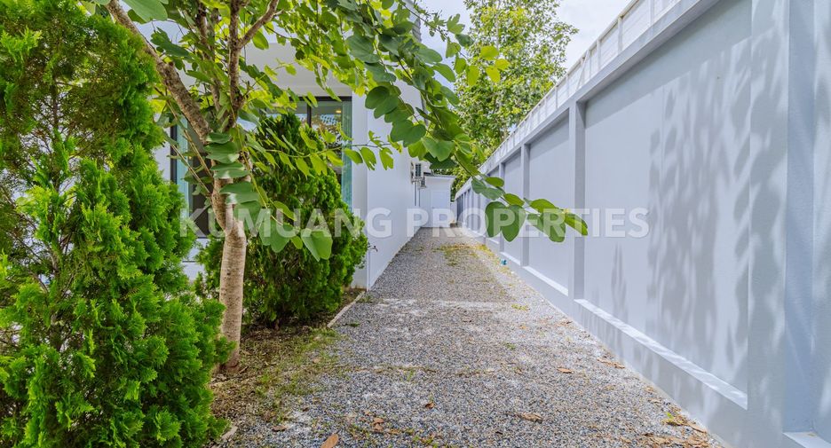 For rent and for sale 3 bedrooms house in Hang Dong, Chiang Mai