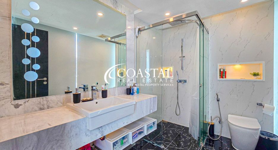 Condo en venta de 2 habitaciones en Pratumnak, Pattaya