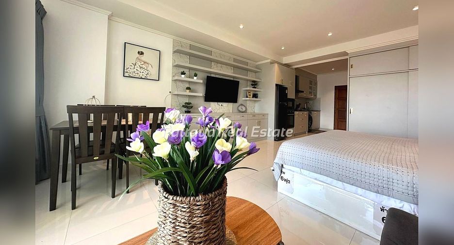 For sale studio condo in Bang Lamung, Chonburi